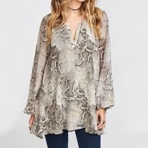 Show Me Your Mumu Python Print Jamie Tunic, Size S